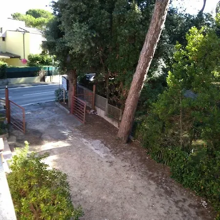Le Isole Konukevi Tirrenia